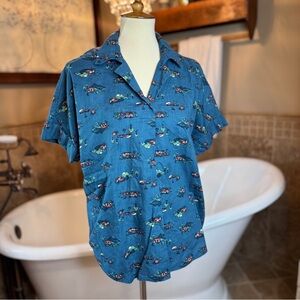 Duluth size medium short sleeve camper tshirt